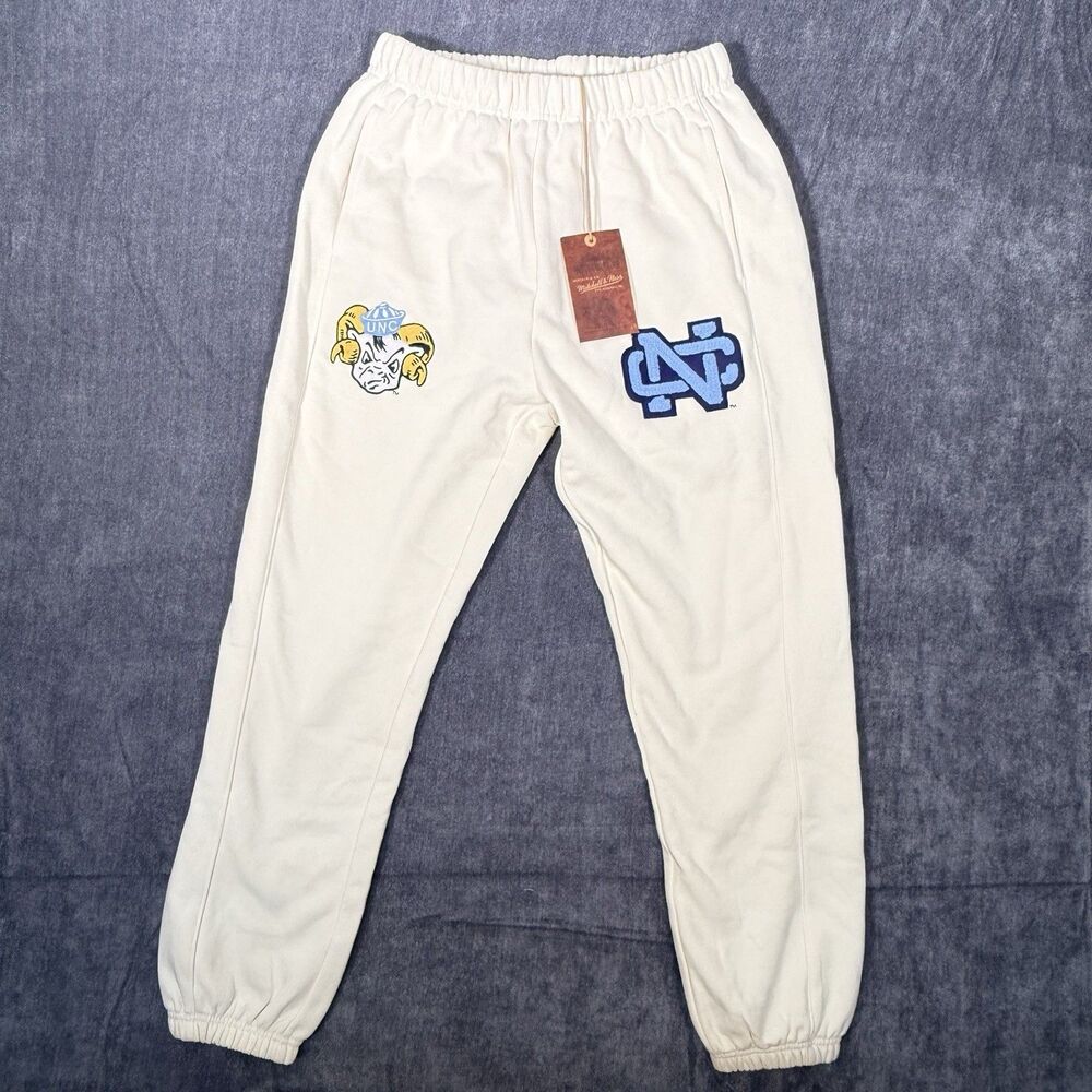 Mitchell Ness UNC Tar Heels Chainstitch Fleece Pants Mens Small NWT Cream